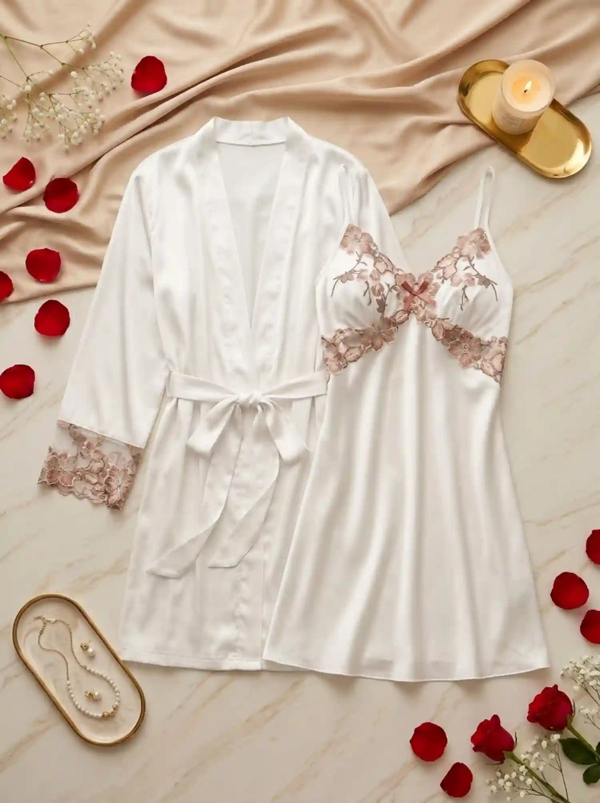 EMBROIDERED SATIN LACE SLEEP SET