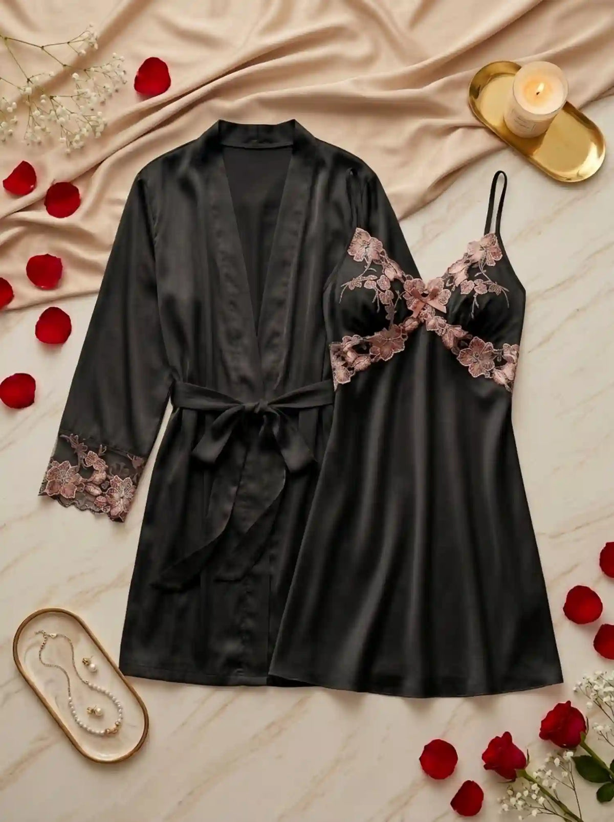 EMBROIDERED SATIN LACE SLEEP SET