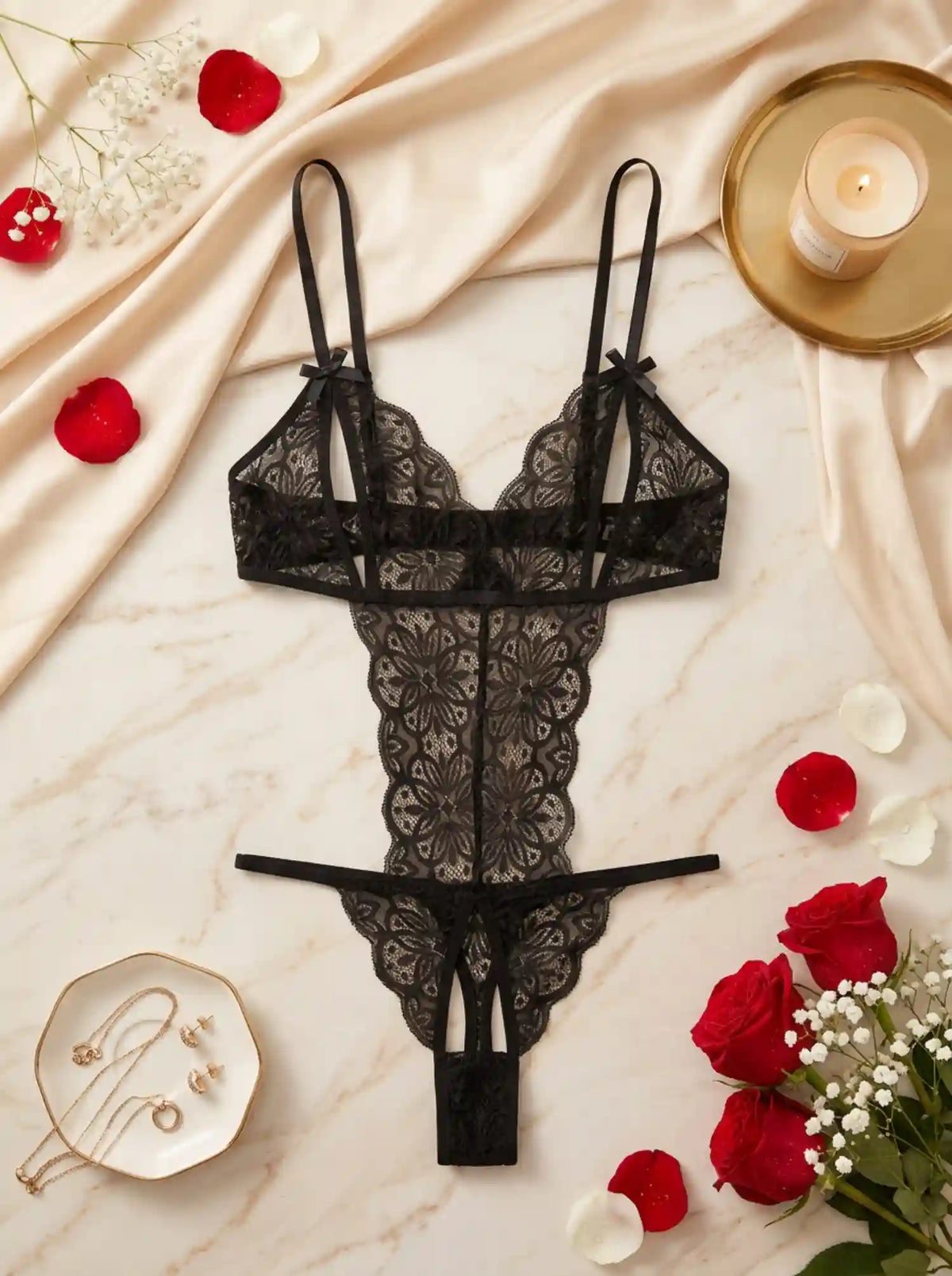 MIDNIGHT CUTOUT LACE BODYSUIT | BLACK