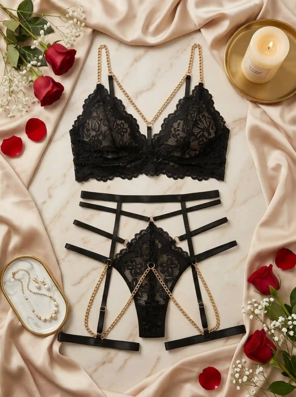 ALLURE CUTOUT LACE SET | BLACK