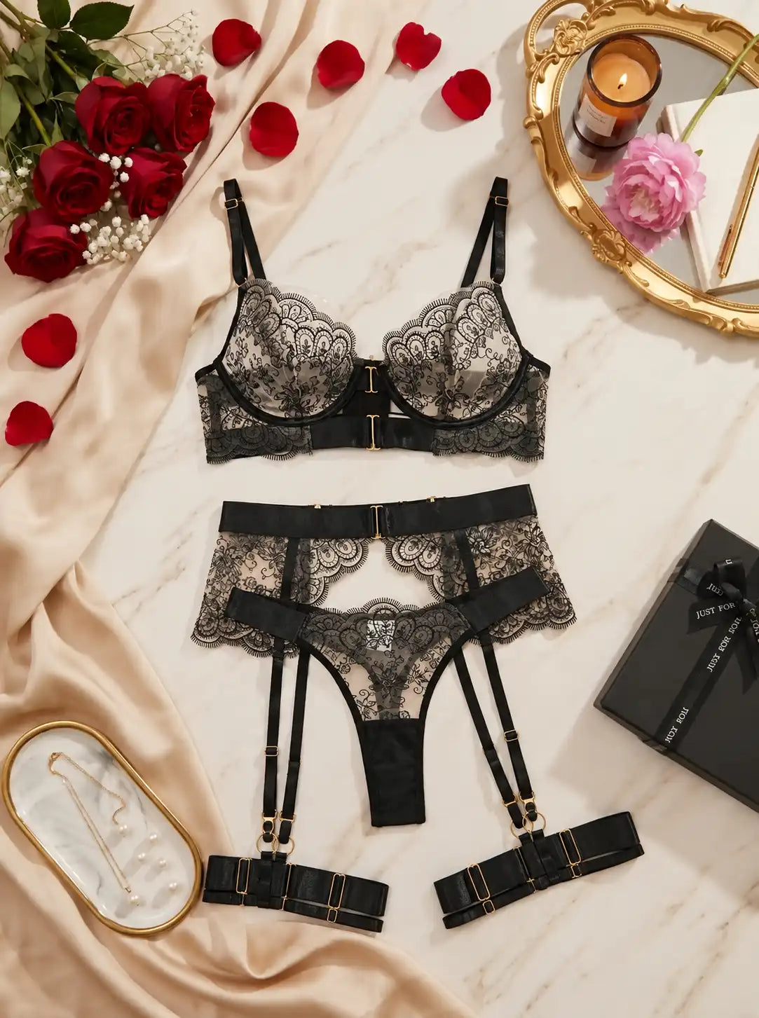 EMBROIDERED LACE FOUR-PIECE SET